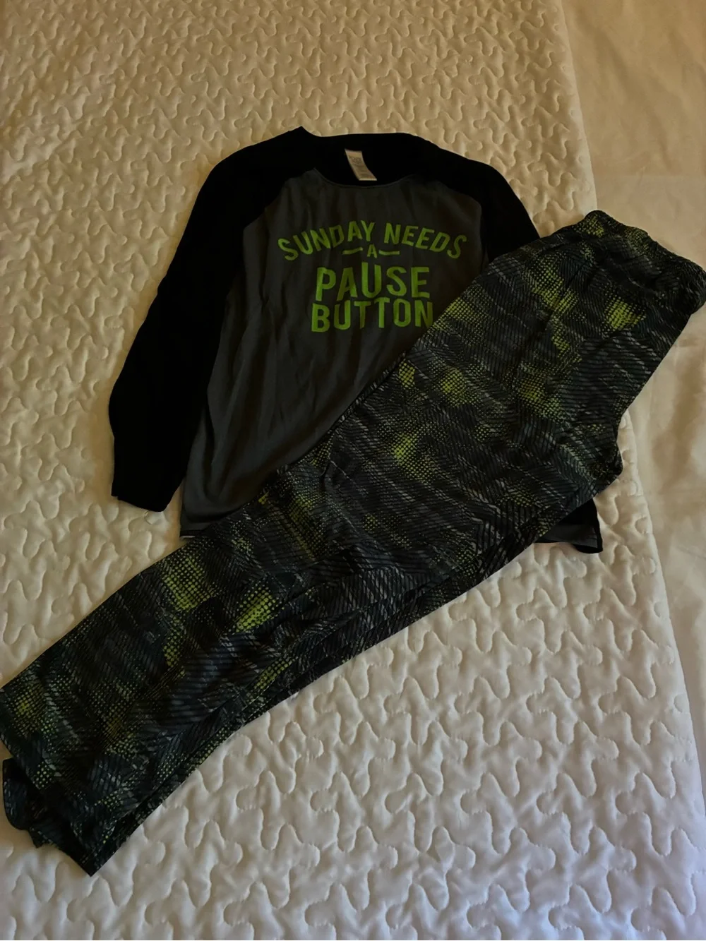The Children's Place Black and Gray Sleep Top